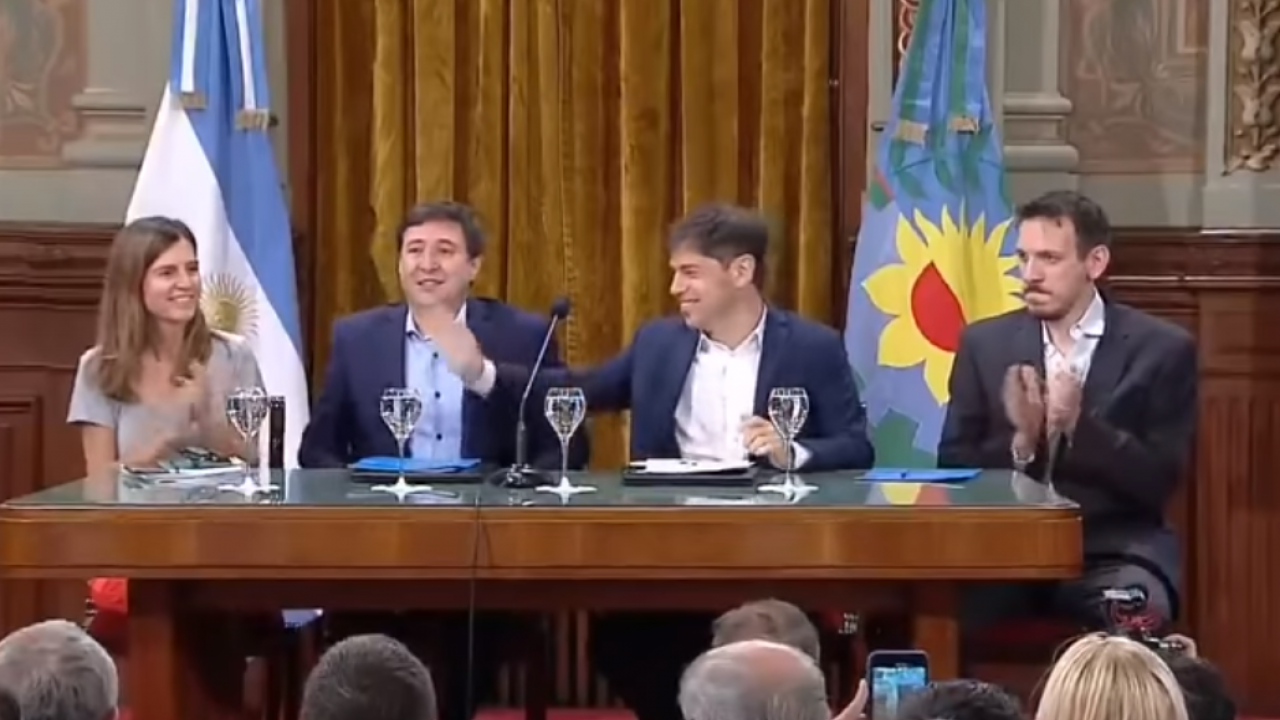 Kicillof firma un convenio por el plan "Argentina contra el hambre"