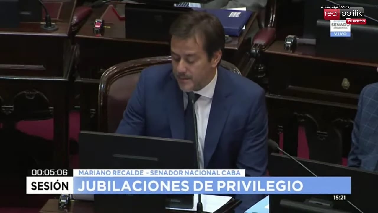 Sesión especial en el Senado