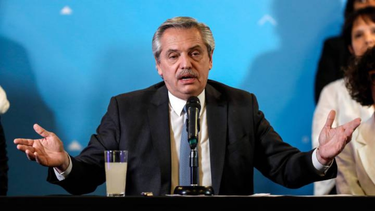 Alberto Fernández anuncia un plan de obras para 19 municipios de las seis provincias del sur