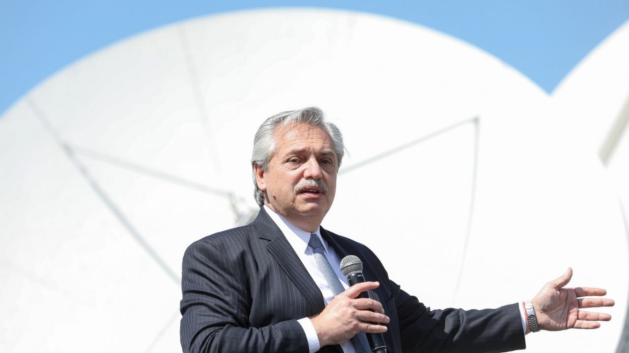 Alberto Fernández encabeza un anuncio de inversiones en la industria textil de Chaco