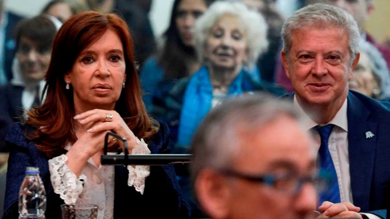 "A Perón le hicieron un proceso por traición a la patria y asociación ilícita, lo mismo que a CFK"
